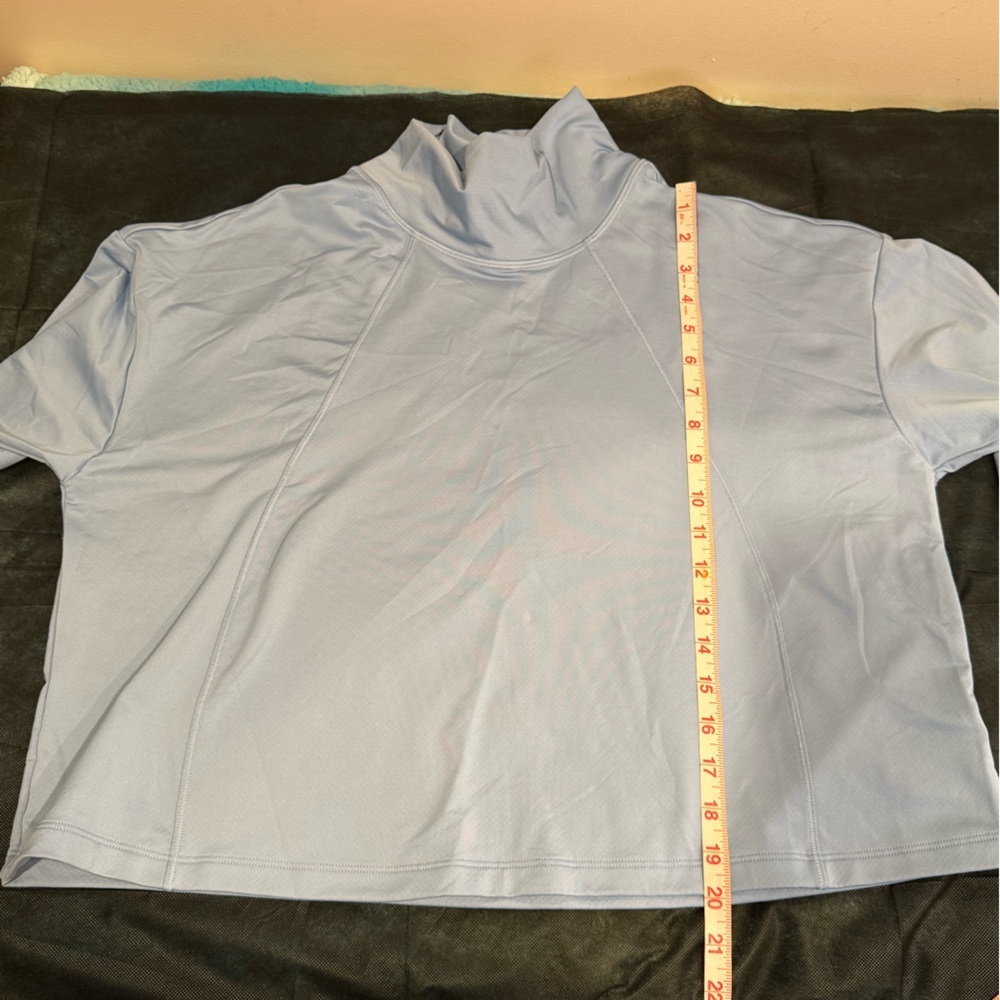 🔥Athleta Women's Light Blue Long Sleeve Top Size L NWOT🔥 - Picture 5 of 6